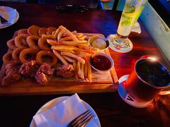 -MARU玛露音乐餐厅(大学路店)