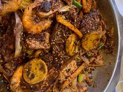 -嘎嘎鸭下巴·爆辣干锅(明教寺店)