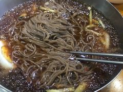 -唯成•韩国炭火烤肉 유성고기