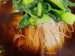 红汤面底-裕兴记•蟹黄面馆(人民广场店)
