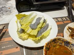-金马门国际美食百汇(珞喻路店)