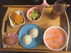 -卓玥国际月子会所(罗山路店)