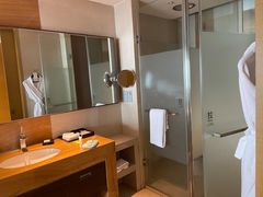 -青岛富力艾美酒店