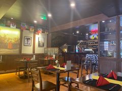 大堂-申德勒加油站西餐厅Schindlers Tankstelle(上海外滩店)