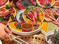 -牛YO寿喜烧·铁板烧和牛火锅自助(市府恒隆店)