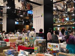 -诚品(信义店)