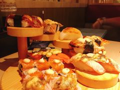 -万岁料理回转寿司(华贸店)