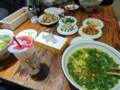 -杨记清芳牛肉拉面(京广路店)