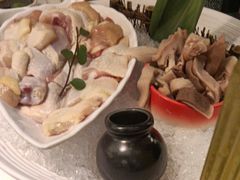 -洪氏嗨捞·猪肚鸡火锅(阳光天地店)