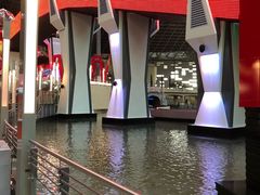 -法拉利主题公园