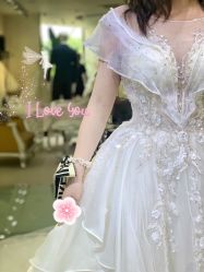 点击看大图 -挪娅婚纱摄影皇家会所