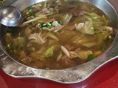 -谢老五跷脚牛肉·非遗传承店