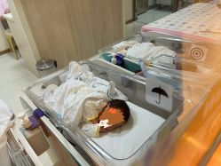 -莉泽月子中心(凯旋江景店)