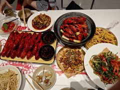 -肥肥虾庄·金牌油焖大虾(杨园滨江时代walk店)