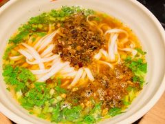原汤外婆菜米粉-湘人龙记老长沙米粉(华普国际大厦店)