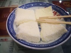 -赵记传承特色牛奶甜品(泉城广场店)