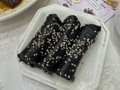 肠粉芝麻卷-沙田新强记烧鹅海鲜酒家