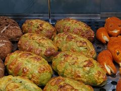 牛油果熏鸡肉软包-LELECHA乐乐茶(美罗城店)