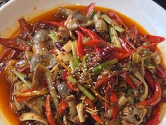 -川流不息·地道川菜·小龙虾(松东路店)