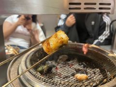 -围炉肉舍•炭烤活鳗•丹东海鲜烤肉(步行街店)