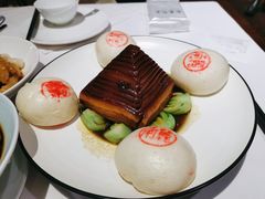 金牌扣肉-南麓·浙里(外滩店)