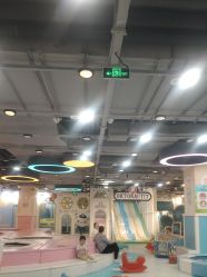 -万达宝贝王(上海浦江店)