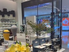 -博士眼镜·President总统(宝安海雅缤纷城店)
