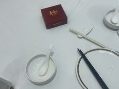 -喜宴又一村·粤菜·茶点·海鲜(壹方天地店)