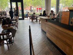 -星巴克臻选(济南恒隆店)