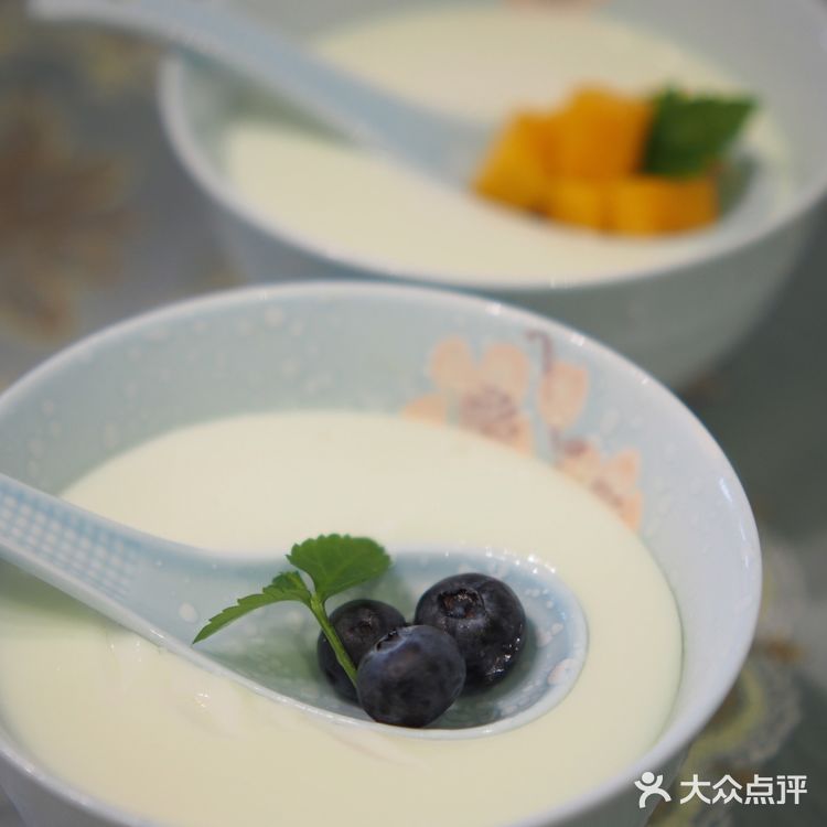 『为了消耗盒装奶，终于对双皮奶下了手！』