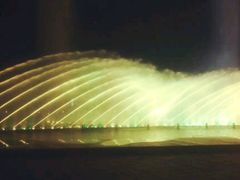 -东港音乐喷泉广场