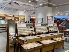 -JINS (上海虹桥南丰城店)