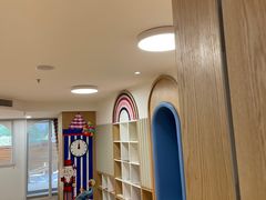 -英伦凯贝国际婴幼儿托育中心(雍湖湾店)