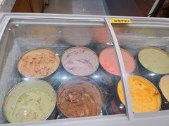 冰淇淋-春天烤肉自助餐厅(南内环店)
