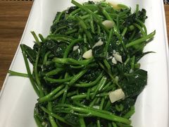 -九头鹰家宴(岳家嘴店)