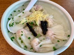 招牌鲜虾小馄饨-苏小柳手作点心(控江旭辉分院)
