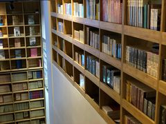 -新华书店(解放中路店)