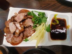 台湾香肠猪脚双拼-台南擔仔面·卤肉饭(老虹井路店)