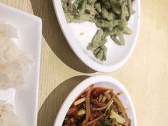 -峨嵋小镇(远洋城店)