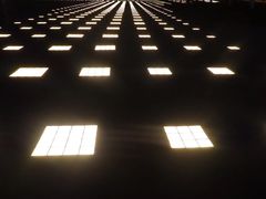 -南京眼步行桥