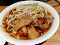 -清真吴记门钉肉饼·喜多利