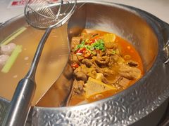 -左庭右院鲜牛肉火锅(浦江欢乐颂店)