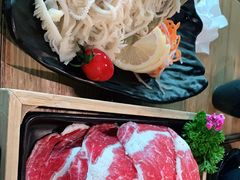 -湊湊火锅·茶憩(上海合生汇店)