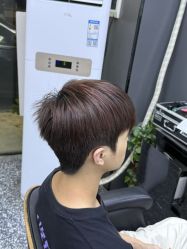 -藤野造型专业烫染接发