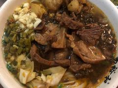 酸菜牛肉双码汤粉-易裕和·长沙米粉(友谊路店)
