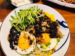 双溏心蛋炸酱面-中国凉都黄牛肉馆(杭州总店)