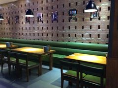 卡座-辣猫龙虾(马泉营店)