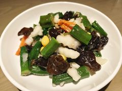 -前海沿·青岛菜(李沧万达店)