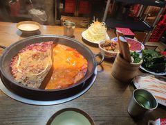 -萍姐火锅·公路夜市(武汉首店)