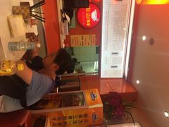惠粤轩广东煲仔饭(四平路店)-广东煲仔饭